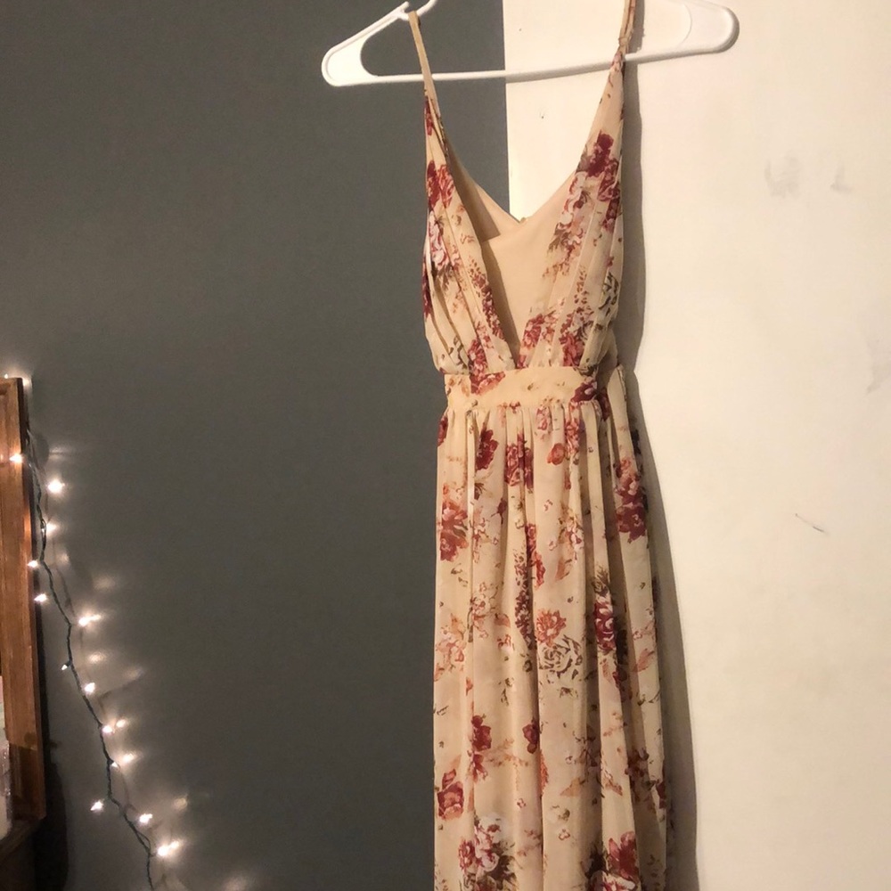 Stunning floral floor gown ❤️‍🔥